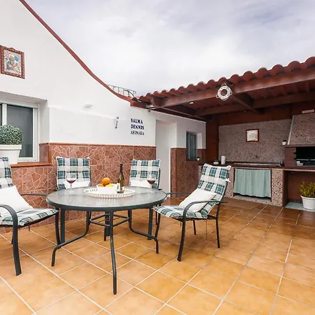 La Casa De Punta Paloma *
